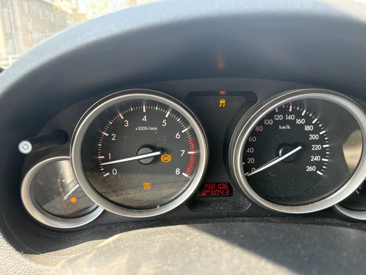 Palubovka s kontrolkami